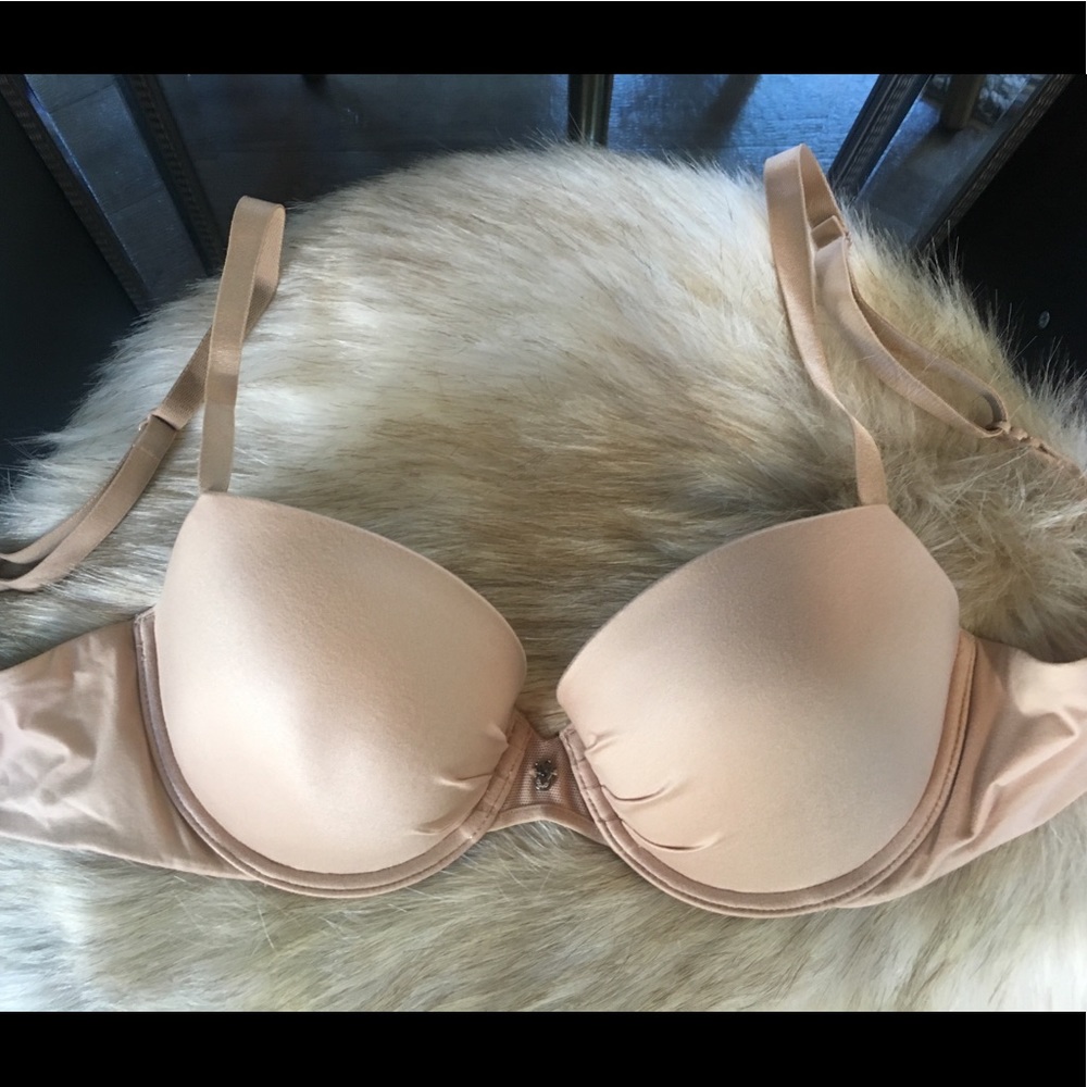 Victoria’s Secret Lined Demi bra